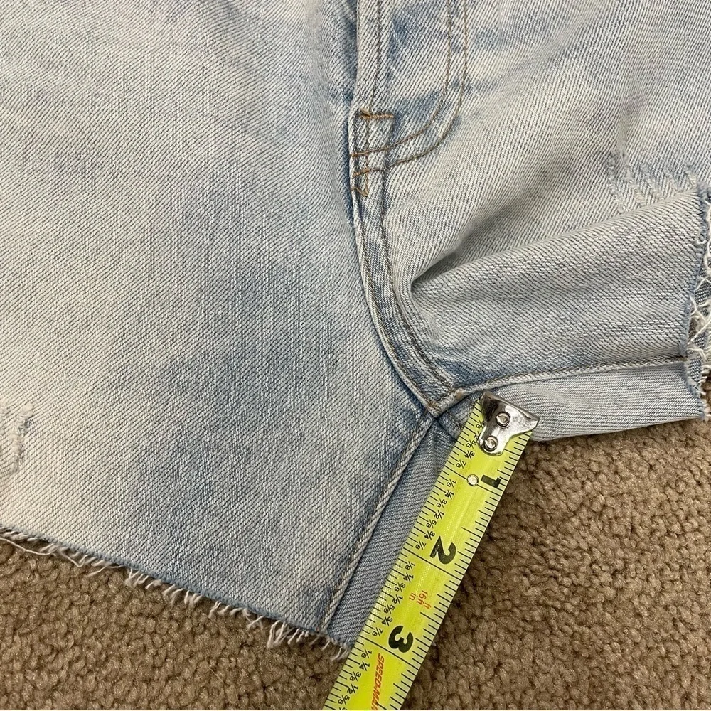 NWT Pistola Denim Nico High Rise Mom Distressed Shorts Light wash